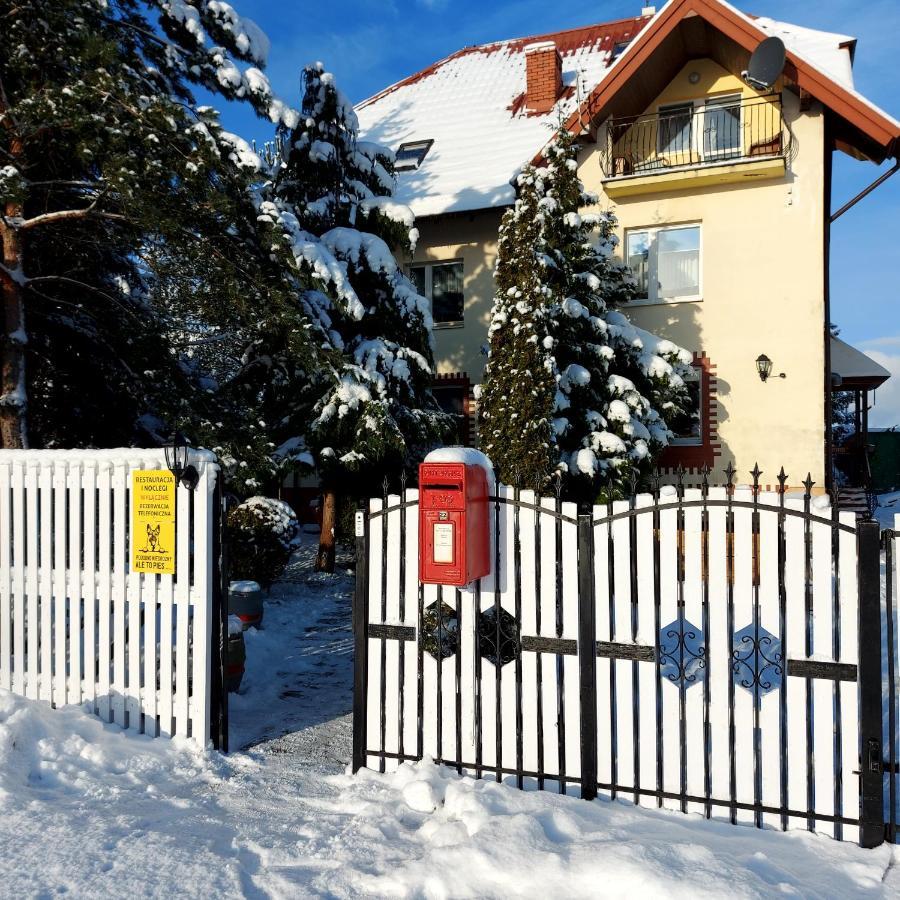 Willa Zamkowisko Golubie Esterno foto